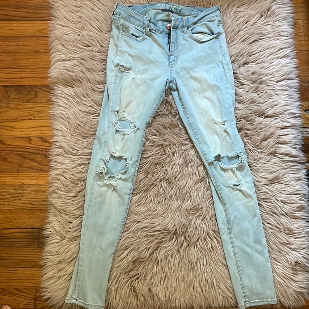 American Eagle ripped jeggings